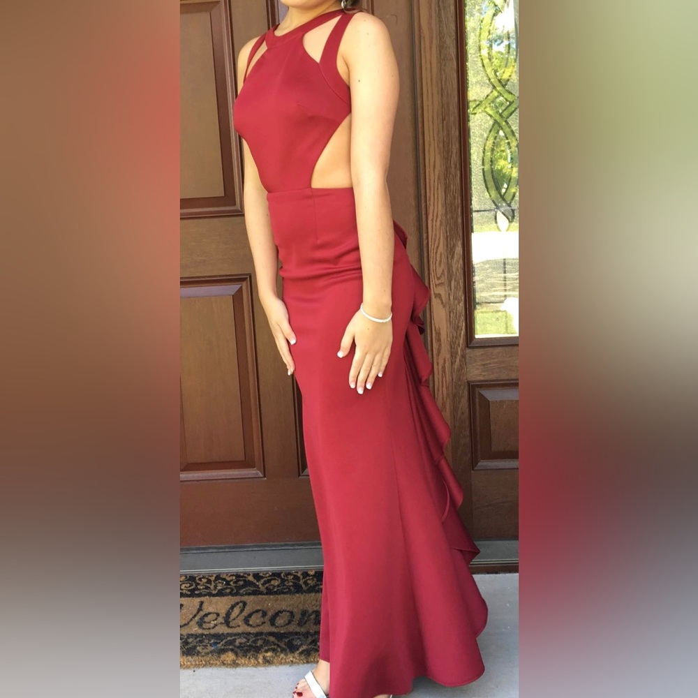 Red prom/homecoming dress